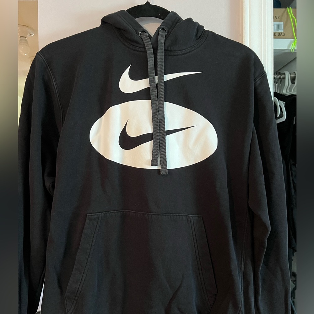 used men's Nike hoodie